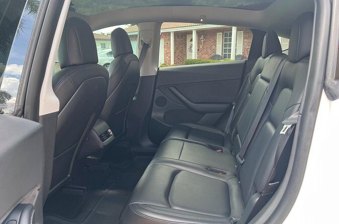 Miami or Fort Lauderdale Airport Pick Up or Drop Off - A Closer Look at the Details