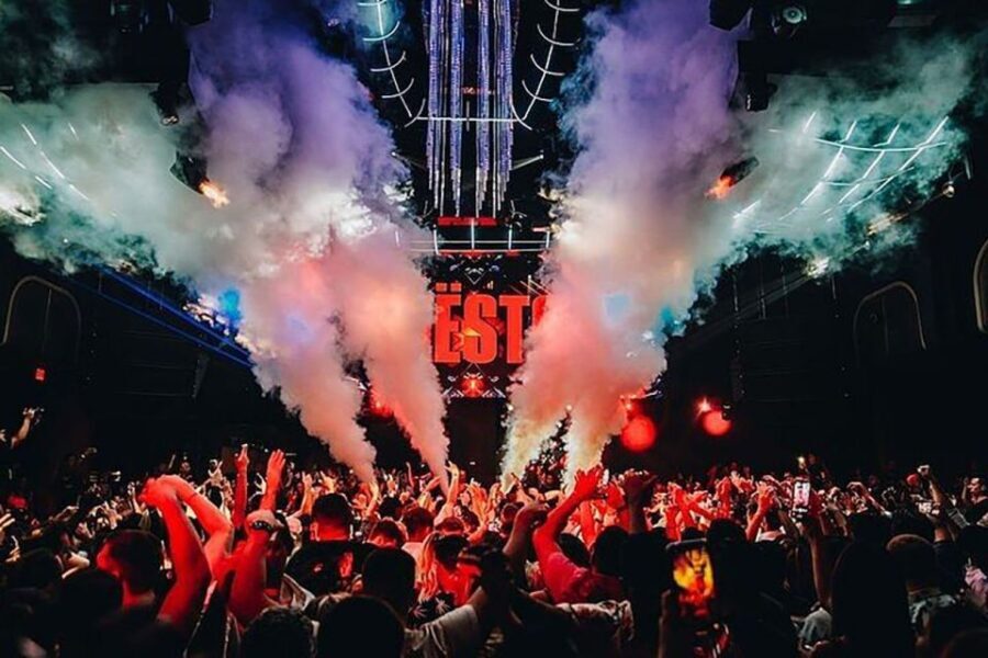 Miami: Party Bus, Club Entry, and Open Bar Night Experience - Who Should Consider This Tour?