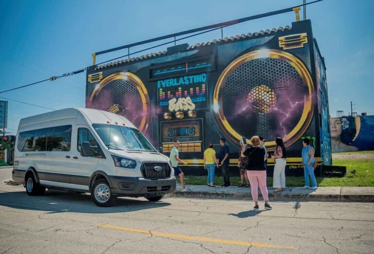 Miami: Private Iconic neighborhoods sightseeing tour - An Honest Dive into the Tour Experience