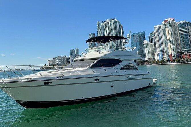 Miami Private Yacht cruise, enjoy the Biscayne bay luxury tours - What Are Travelers Saying?