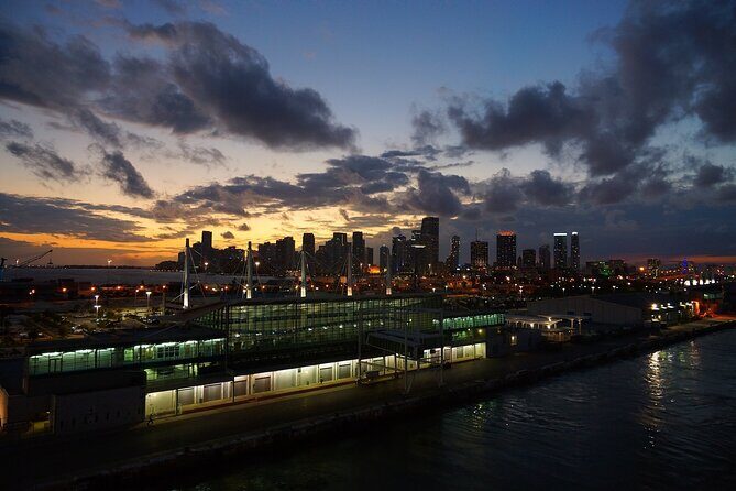 Miami: Skyline Sunset Cruise Biscayne Bay - The Atmosphere