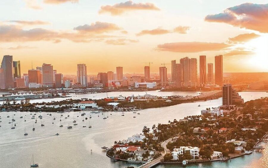 Miami Sunset: Private Luxury Airplane Tour - Why This Tour Stands Out