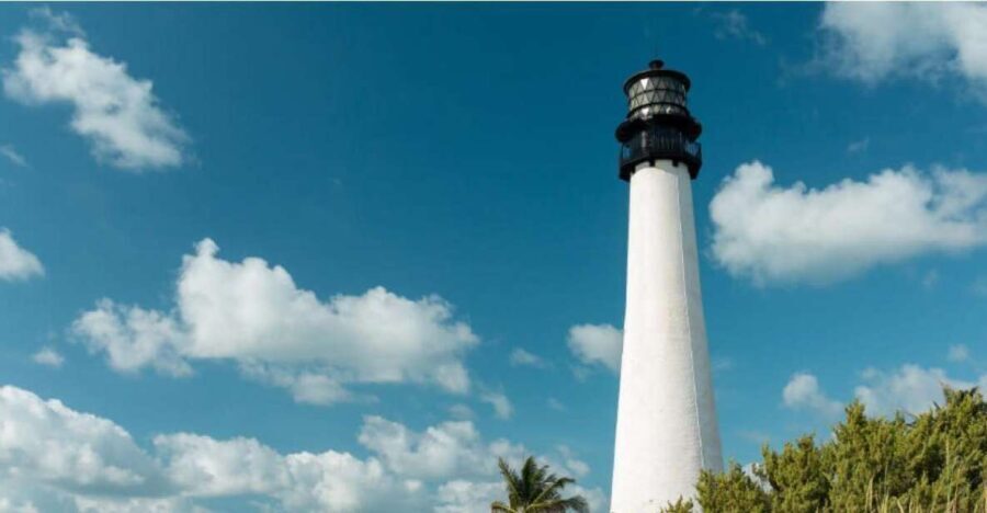 Miami: Visit to the Lighthouse - Key Biscayne - Brickell - The Practical Side: Price, Timing, and Suitability