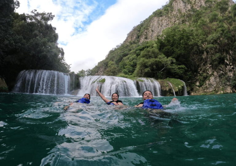Micos and El Aguacate waterfalls: a nature tour. - The Practical Details