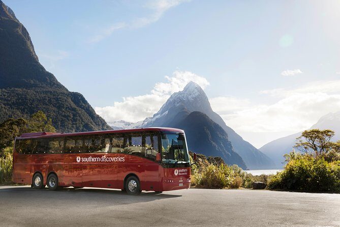 Milford Sound Coach and Cruise Tour from Queenstown with Flyback - Return via Scenic Flight