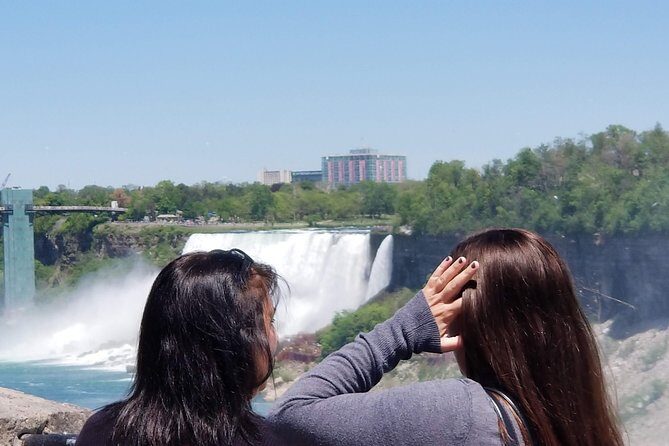 Mississauga: Niagara Falls Day Tour with Boat Cruise - Who Should Consider This Tour?