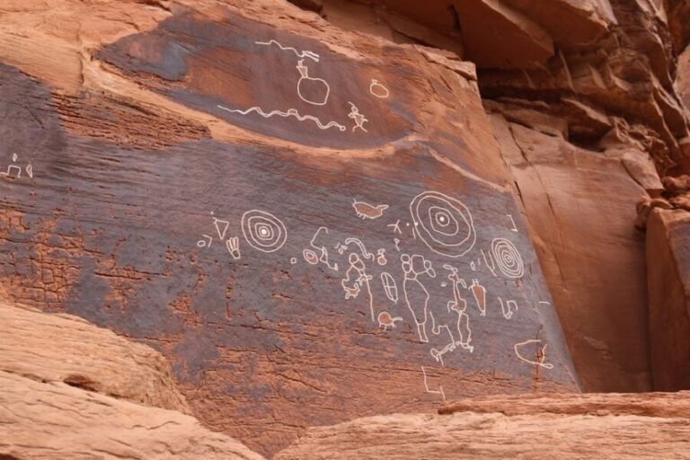 Moab: 3-Hour Scenic 4x4 Off-Road Adventure - The Guide and the Ride