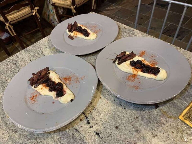 Montreal: Cooking Class & Lunch with Michelin-Trained Chef - The Experience in Detail