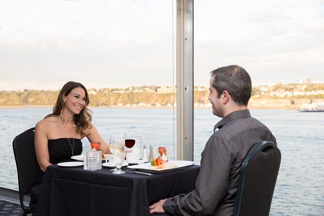 Montreal Gourmet Dinner Cruise with DJ & Dancing - Who Is This Experience Best For?
