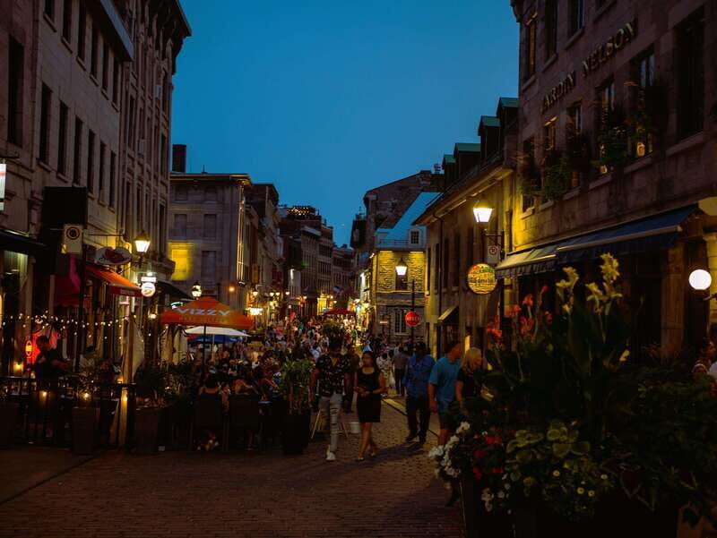 Montreal: Old Montreal at Twilight Walking Tour - Authentic Experiences from Reviews