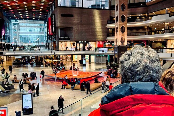 Montreal Private Walking Tour to Downtown RESO and Old Montreal - The Details That Matter