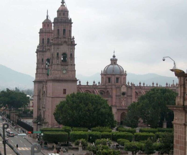 Morelia: Walking City Tour - What to Expect in Practice