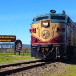 Napa Valley Wine Train: Gourmet Express Lunch or Dinner - Choosing Between Lunch and Dinner