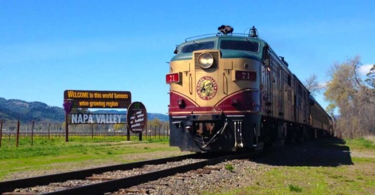 Napa Valley Wine Train: Gourmet Express Lunch or Dinner - Choosing Between Lunch and Dinner
