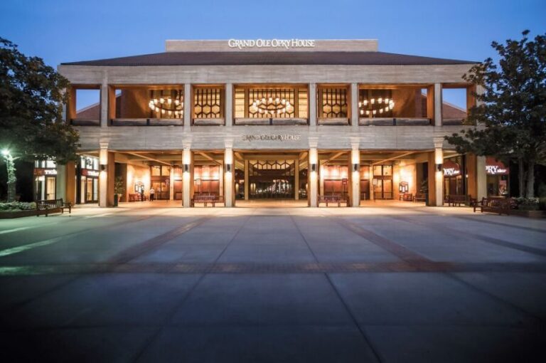 Nashville: Grand Ole Opry Show Ticket - Viewing Experience & Seating