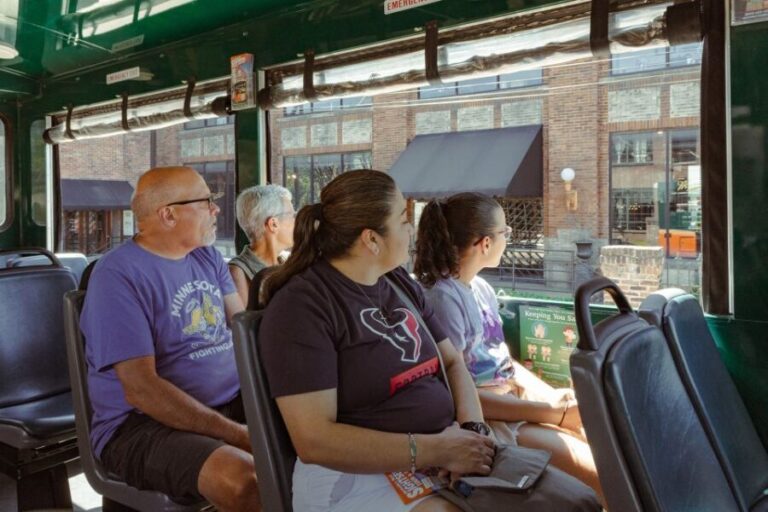 Nashville: Hop-on Hop-off Trolley Tour - The Experience: What It Feels Like
