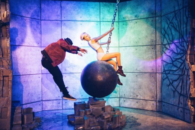 Nashville: Madame Tussauds Admission Ticket - The Wax Figures and Exhibits