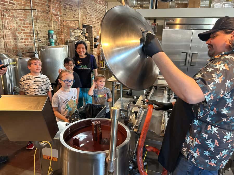 Nashville: Olive & Sinclair Chocolate Factory Tour - The Sampling Experience