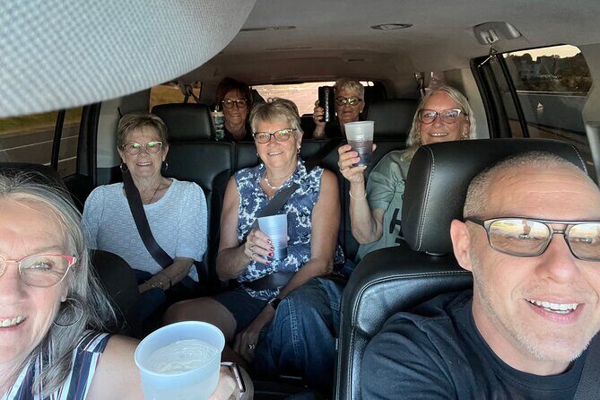 Nashville to Memphis/Graceland Day Trip - up to 7 passengers - FAQs