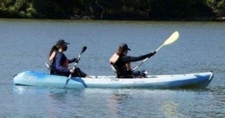 Natick: Lake Cochituate Single or Tandem Kayak Rental - The Pros and Cons