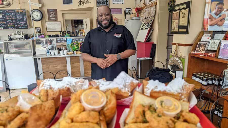 New Orleans: Culinary Bike Tour with Lots Of Food - The Food Stops: A Taste of New Orleans