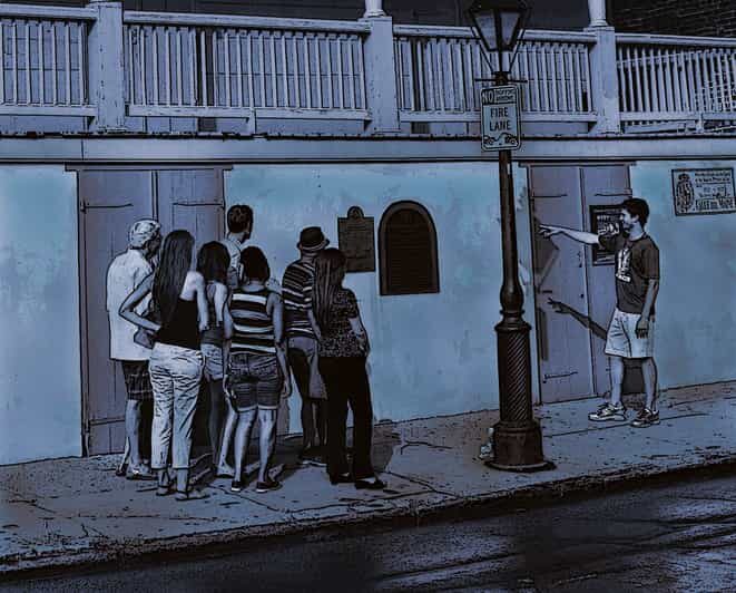 New Orleans: French Quarter Ghost Walking Tour - What Makes This Tour Stand Out