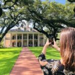New Orleans: Oak Alley Plantation Tour with Transportation - Exploring the Grounds and Exhibits