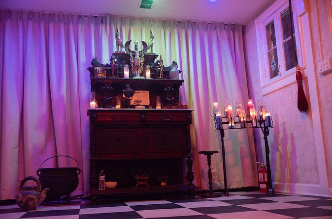 New Orleans Seance Experience - Authenticity and Connection: What Makes This Stand Out