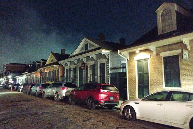New Orleans Spooky Spirits Haunted Pub Crawl and Ghost Tour - The Experience and Group Dynamics