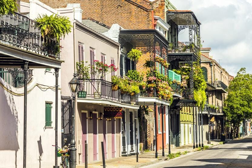 New Orleans: The Big Easy City Walking Tour - Ghosts, Voodoo, and Vampire Tales