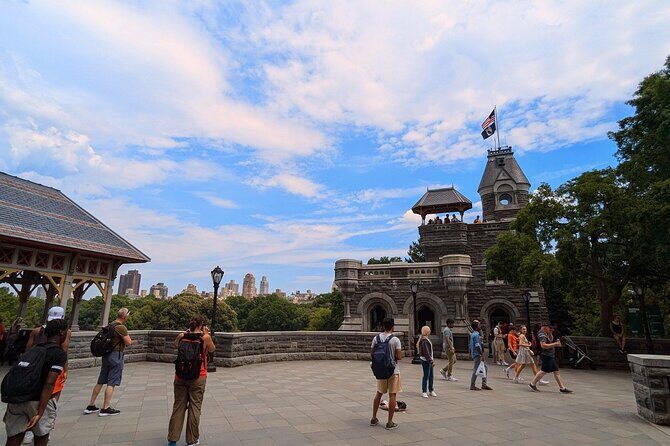 New York Central Park Scavenger Hunt Walking Tour and Game - The Experience in Detail