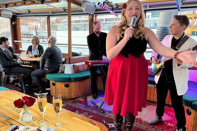 New York City Live Music Sightseeing Serenade Cruise - An In-Depth Look at the Serenade Cruise Experience