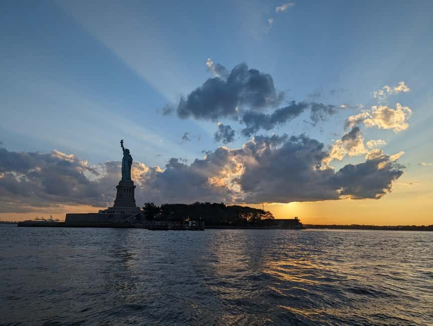 New York City: Statue of Liberty Sailing Charter - Practical Details and What to Expect
