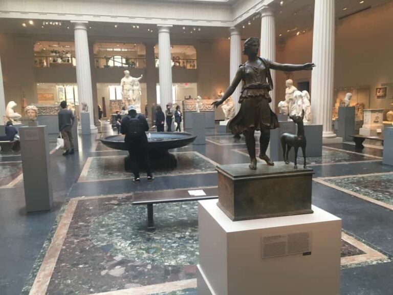 New York City: The Bible at the Metropolitan Museum of Art - Is This Tour Right for You?