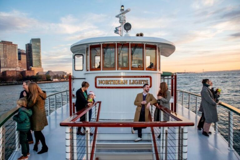 New York City: Weekend Holiday Brunch Cruise - The Practicalities: What You Need to Know