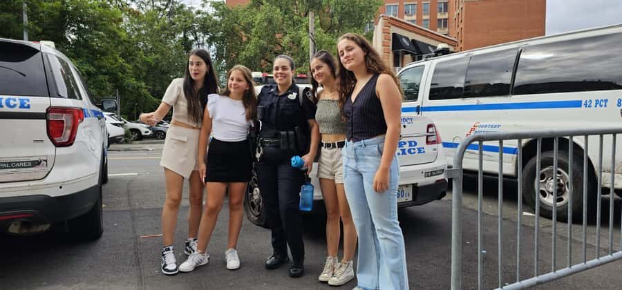 New York Contrasts Tour in Spanish, three great neighborhoods. - Practical Details