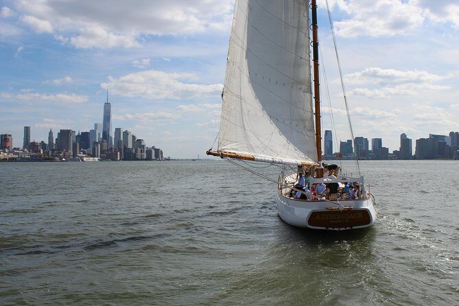 New York Fall Foliage Sail up the Hudson River - What to expect during the trip?