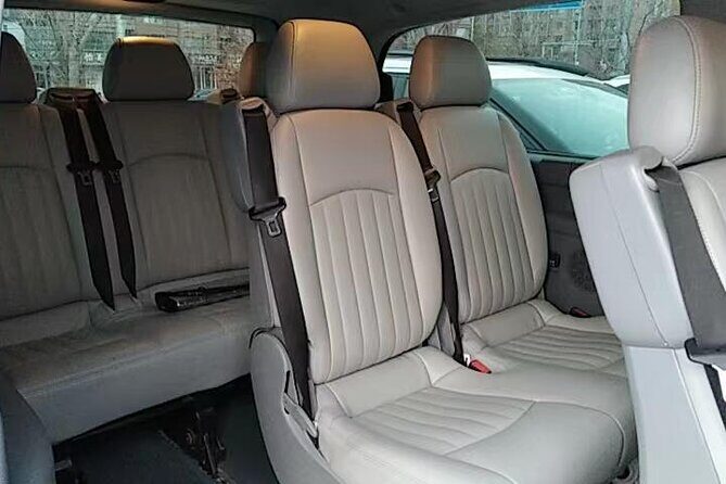 New York JFK Inter Airport Chauffeur Service JFK Airport Pick up. - The Experience at the Airport