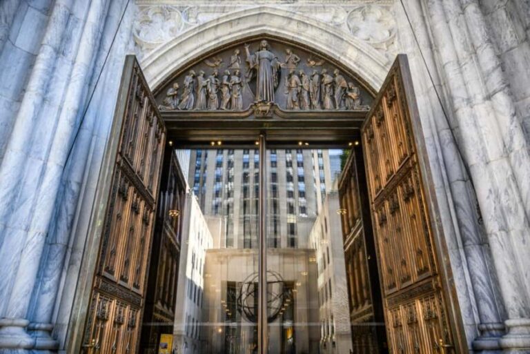 New York: VIP Guided Tour of St. Patrick's Cathedral - FAQ