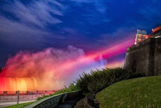 Niagara Falls Evening Tour with Boat, Dinner & Illumination Tower - Who Should Consider This Tour?