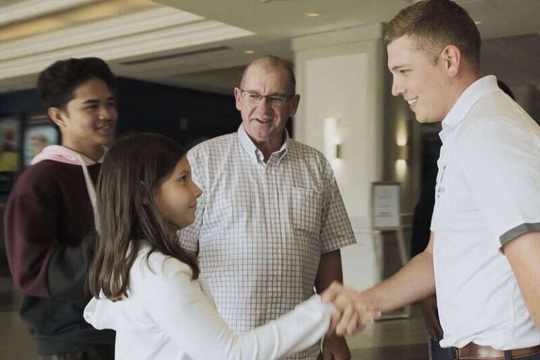 Niagara Falls, ON: Helicopter Ride with Boat & Skylon Lunch - What Travelers Are Saying