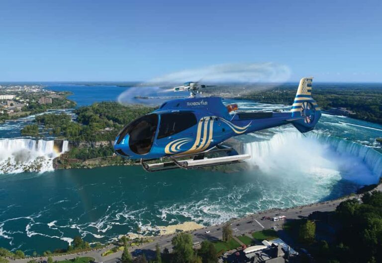 Niagara Falls, USA: Scenic Helicopter Flight over the Falls - The VR Adventure: A Different Kind of Thrill