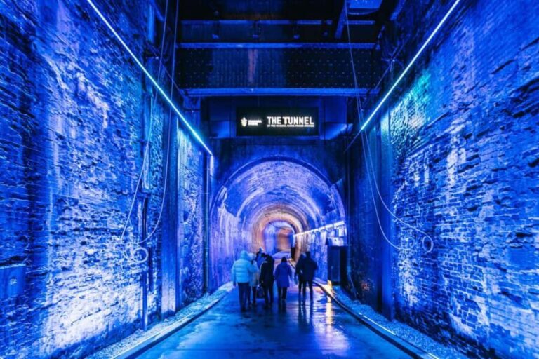 Niagara Parks: Power Pass + Falls Incline Railway - The Nighttime Experience: Added Magic