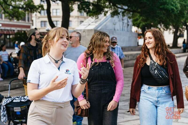 Night on Niagara Walking Tour with Fireworks Cruise + Dinner - The Value of This Experience