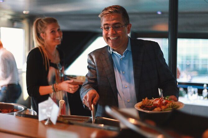 Norfolk Signature Lunch Cruise - What the Norfolk Signature Lunch Cruise Offers