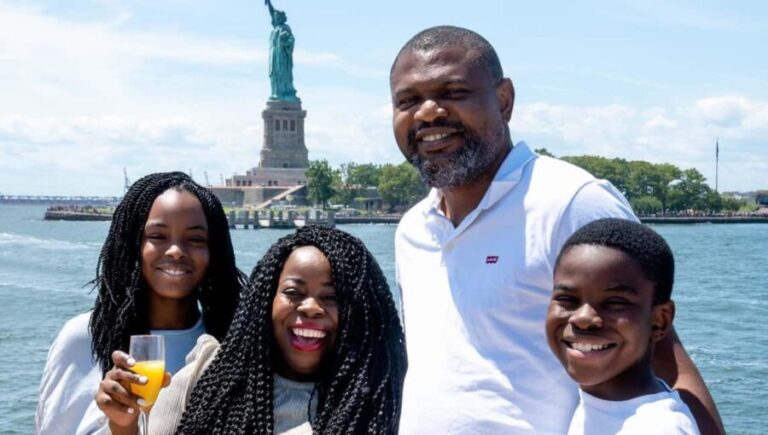 NYC: Bottomless Brunch Cruise - The Practicalities: Logistics and Value