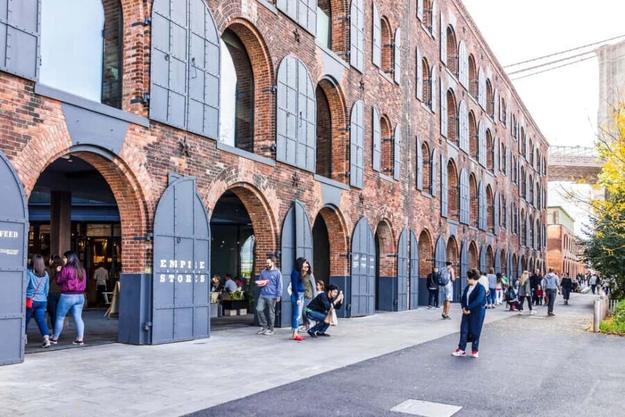 NYC: Brooklyn Bridge, DUMBO, and Skyline Small Group Tour - What Makes This Tour Stand Out