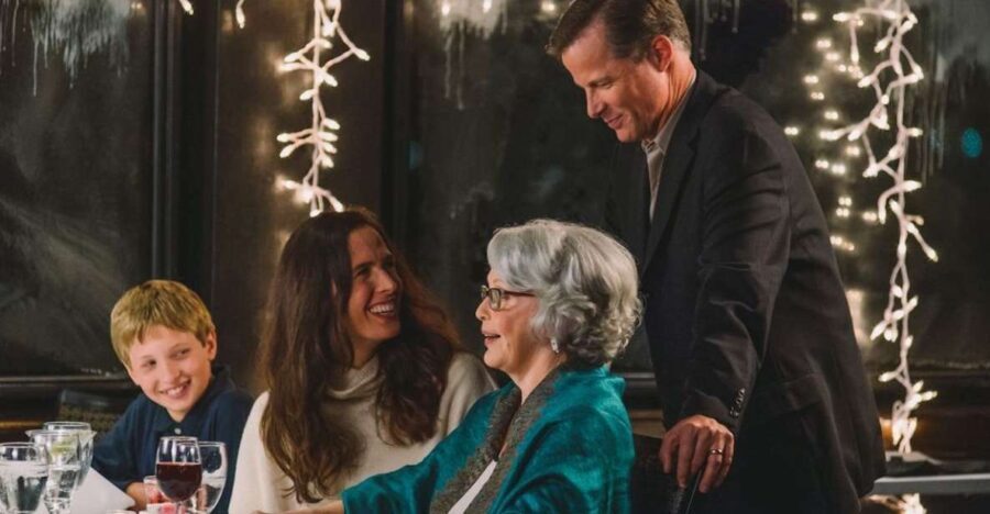 NYC: Christmas Day Buffet Brunch or Dinner Harbor Cruise - What the Reviews Tell Us