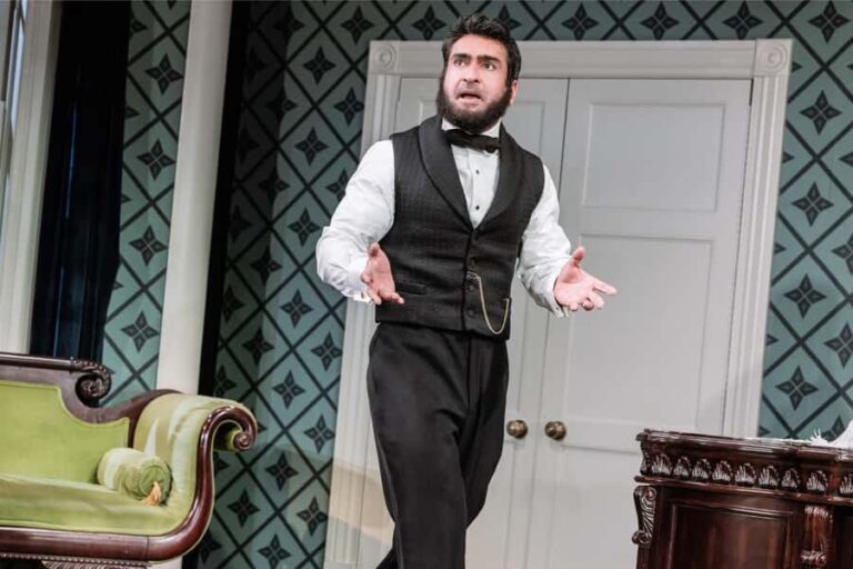 NYC: Jinx Monsoon in Oh, Mary! on Broadway - Who Should Consider Going?