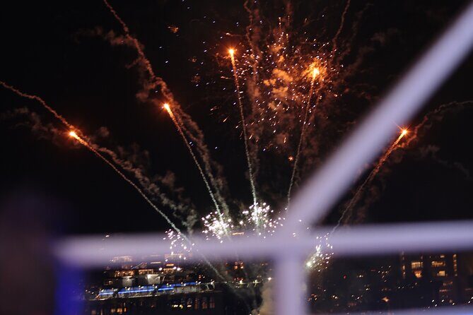 NYC New Year's Eve Dinner on Luxury Yacht with Open Bar - The Fireworks and the Views